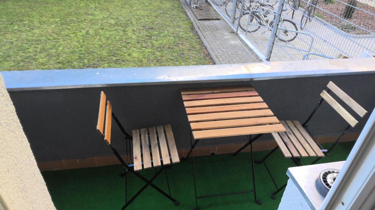 BERLIN PUR - Wohnung für bis zu 12 Personen Exterior foto