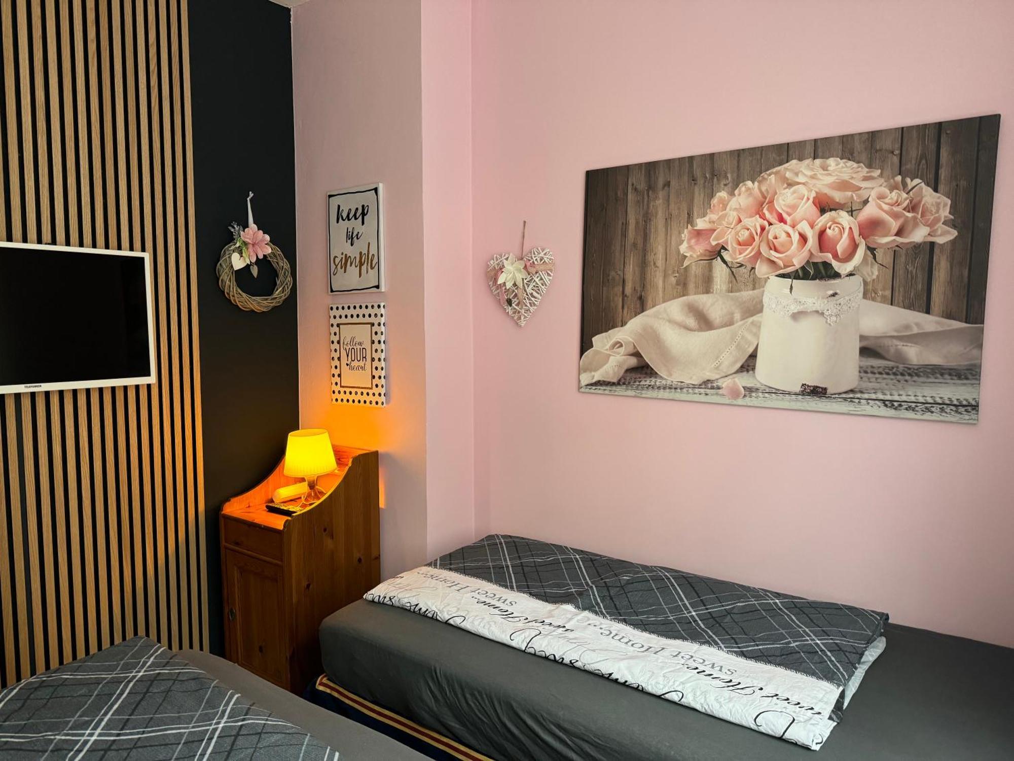 BERLIN PUR - Wohnung für bis zu 12 Personen Exterior foto